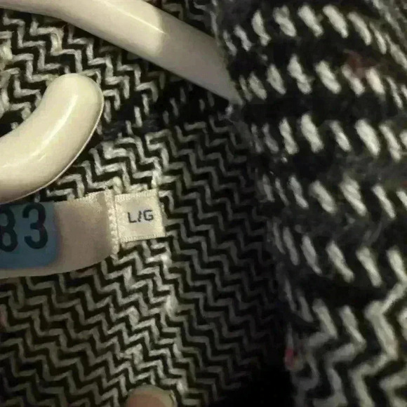 Fall  coat - Picture 3 of 3